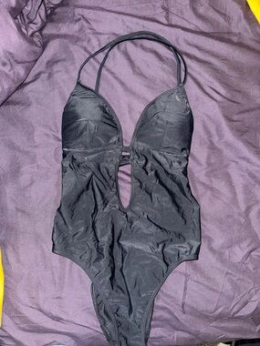 Abercrombie & Fitch Black One-Piece Swimsuit